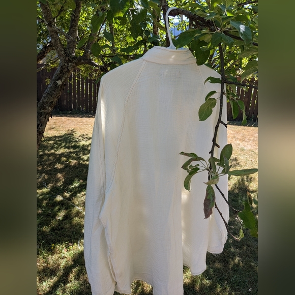 SOLD- NWT- Free People Summer Daydream V-Neck Babydoll Shirtdress. - Picture 7 of 11